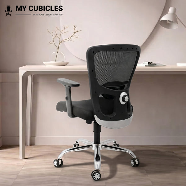 AeroFlex Black Mesh Low Back Office Chair | Spider Base